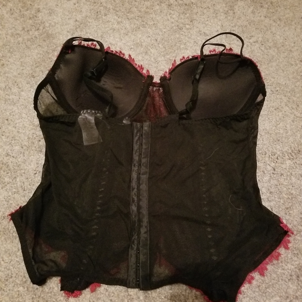 Bustier - Picture 3 of 8